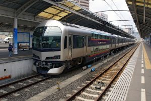 5000系マリンライナー（Photo by：663highland / Wikimedia Commons / CC-BY-SA-3.0-migrated）※画像の車両は商品と仕様が異なる場合があります