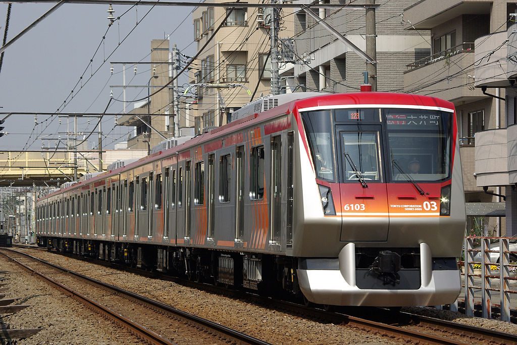 東急電鉄6000系（Photo by：Yaguchi / Wikimedia Commons / CC-BY-SA-3.0-migrated）※画像の車両は商品と仕様が異なる場合があります