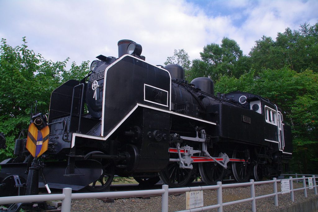 爆買い得価 国鉄C11蒸気機関車 2つ目【ロクハン・T019-8】「鉄道模型 Z