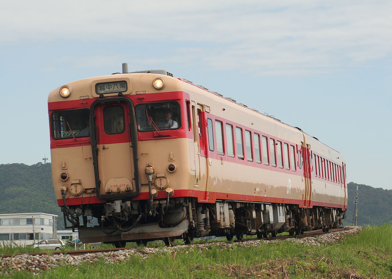 Bトレイン「キハ58,28 小浜色」2両 - 鉄道模型