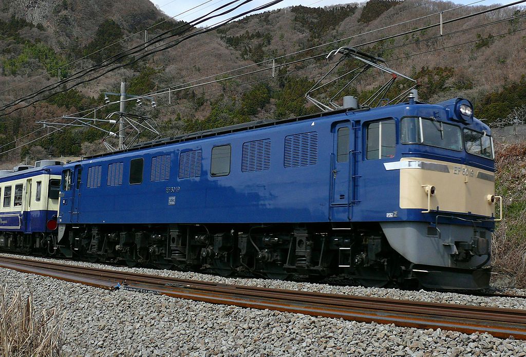 8016円 売れ筋ランキング TOMIX Nゲージ EF60-0形 19号機 復活国鉄色 B 7129 鉄道模型 電気機関車