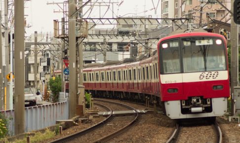 京急600形 603編成（Photo by： LERK / Wikimedia Commons / CC-BY-SA-3.0）※画像の車両は商品と仕様が異なる場合があります