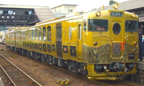 或る列車（Photo by： Muyo / Wikimedia Commons / CC-BY-SA-4.0）※画像の車両は商品と仕様が異なる場合があります