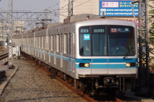 東京メトロ05系 東西線（Photo by：Cassiopeia sweet / Wikimedia Commons / パブリックドメイン ）※画像の車両は4次車ではありません。商品と仕様が異なる場合があります。