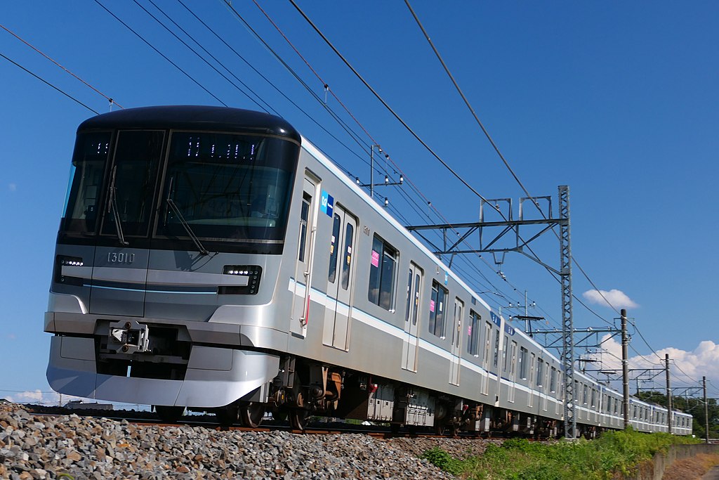 東京メトロ13000系（Photo by：MaedaAkihiko / Wikimedia Commons / CC-BY-SA-4.0）※画像の車両は第19編成ではありません。
