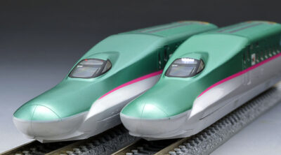 【TOMIX】E5系新幹線 はやぶさ（大型荷物置き場設置車）再生産