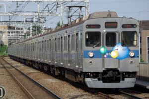 東急電鉄8500系 シャボン玉（Photo by：Yaguchi / Wikimedia Commons / CC-BY-SA-2.5）※画像の車両は商品と仕様が異なる場合があります