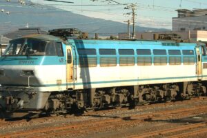 EF66形100番代（Photo by： Rsa / Wikimedia Commons / CC-BY-SA-3.0-migrated）※画像の車両は商品とは仕様が異なる場合があります