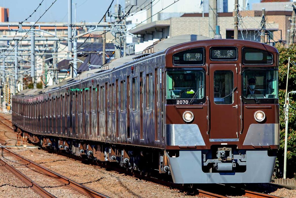 GREENMAX グリーンマックス gm-50746 西武新2000系（西武鉄道創立110周年記念トレイン）（Photo by：浜厚真）