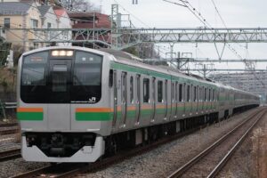 E217系 東海道線（Photo by： T. Hanami / Wikimedia Commons / パブリックドメイン）※画像の車両は商品と仕様が異なる場合があります