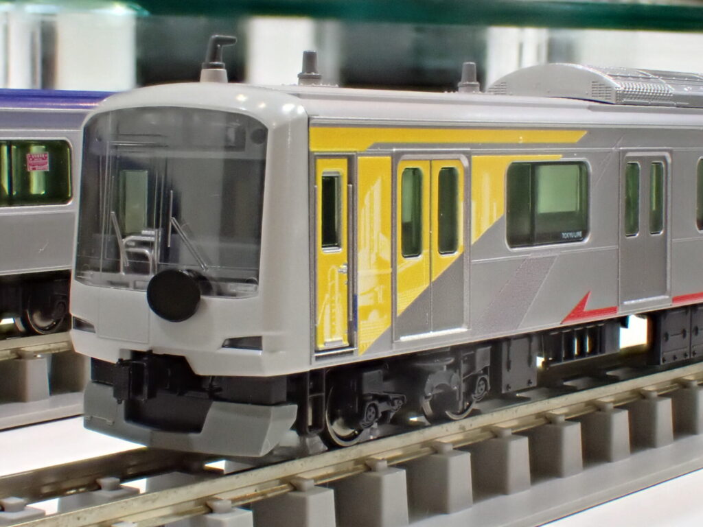 KATO カトー 東急電鉄5050系4000番台 Shibuya Hikarie号（アンテナ増設）