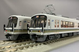 エンドウ 221系