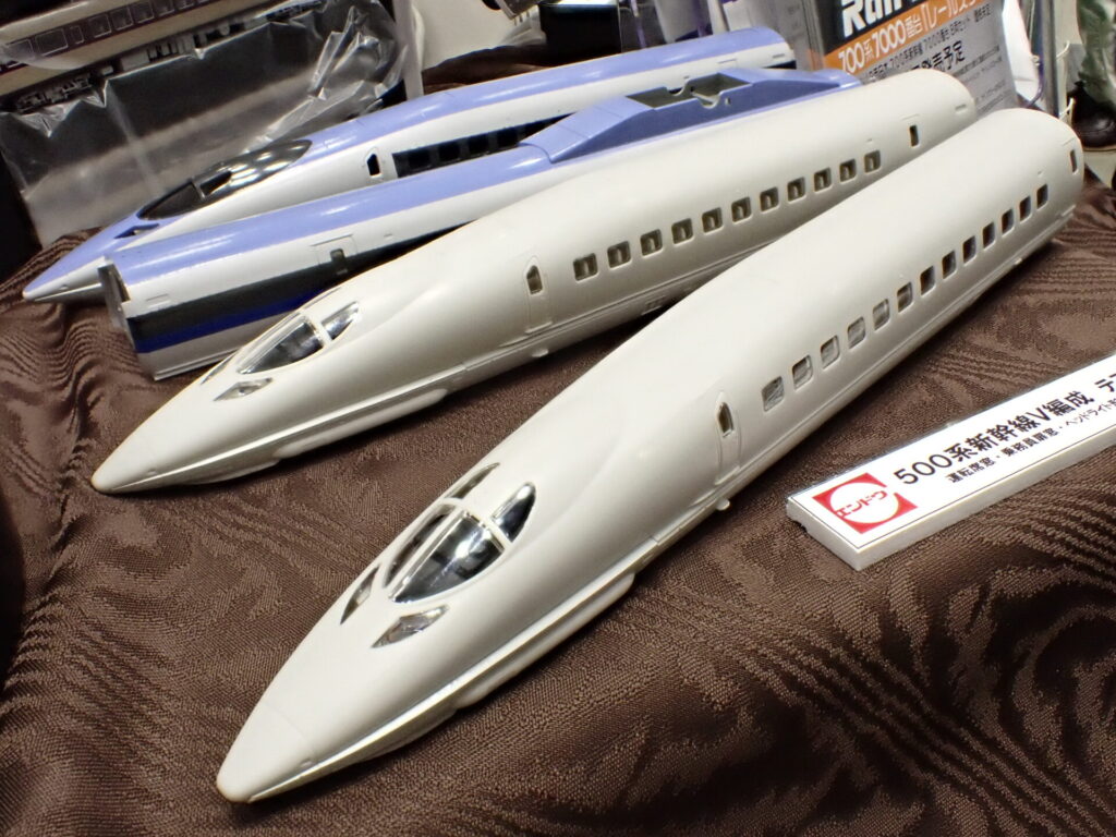 エンドウ［EI0121］(1/87)JR西日本 500系新幹線 V編成 8輌セット プラスチック製完成品 (8両セット) 