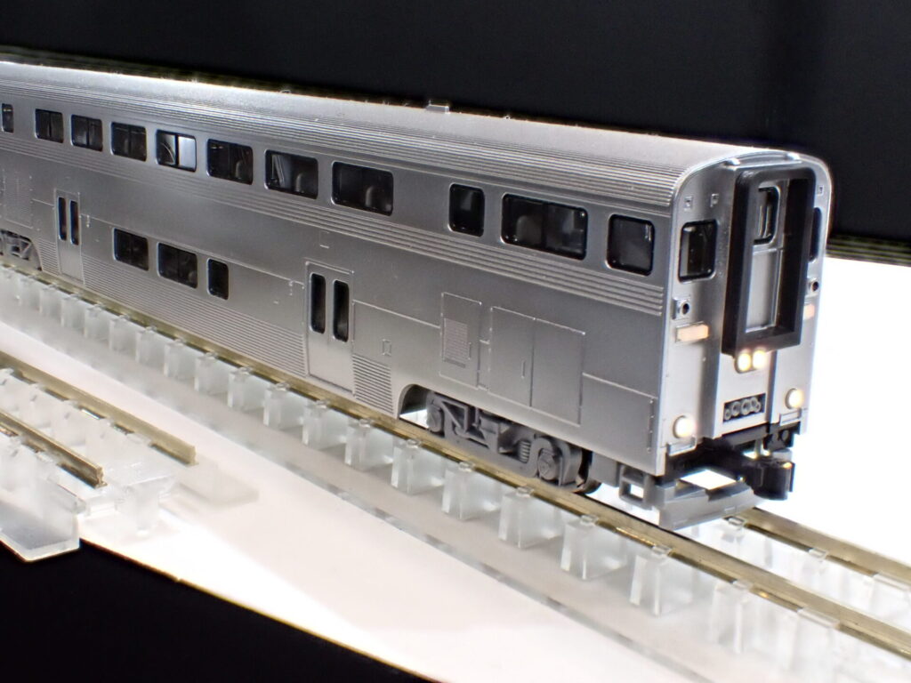 【KATO】SC-44 Charger, Amtrak® Pacific Surfliner® 8 Unit Set 2025年1月発売