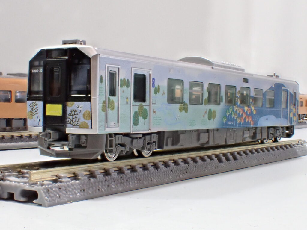 TOMIX トミックス 98136 JR H100形ディーゼルカー(釧網線・花咲線ラッピング車)セット