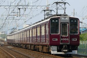 阪急電鉄8300系（Photo by：MaedaAkihiko / Wikimedia Commons / CC-BY-SA-4.0）※画像の車両は商品とは仕様が異なることがあります