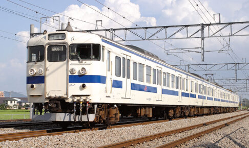 415系0番代（Photo by：Amayagan / Wikimedia Commons / パブリックドメイン ）※更新車ではありません。画像の車両は商品と仕様が異なる場合があります