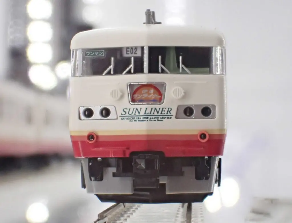117系 サンライナー(Photo by: Mitsuki-2368 / Wikimedia Commons / CC-BY-SA-3.0)※画像の車両は商品と仕様が異なる場合があります