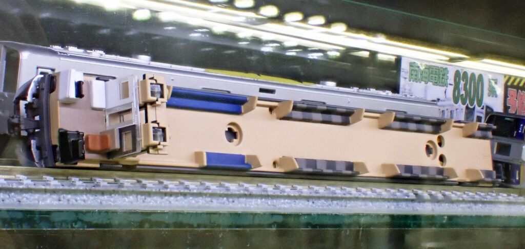 ポポンデッタ 南海電鉄8300系