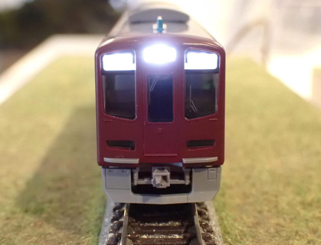 TOMIX 阪急電鉄 新2000系 (宝塚線・第1編成) 基本セット 【97217】