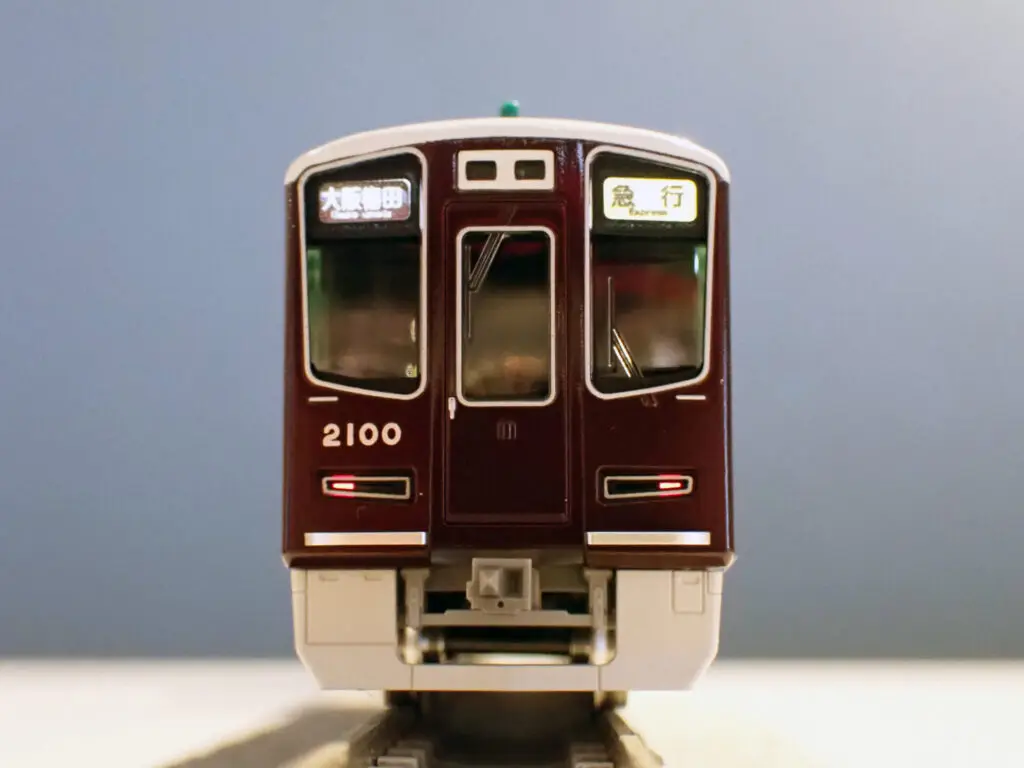 TOMIX 阪急電鉄 新2000系 (宝塚線・第1編成) 基本セット 【97217】