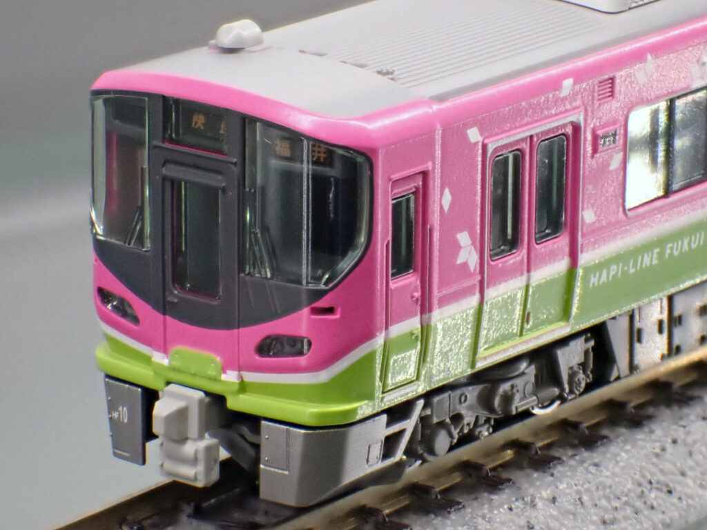 KATO カトー (N) 10-2014 ハピラインふくい521系(標準塗色+フルラッピング編成) 4両セット【特別企画品】