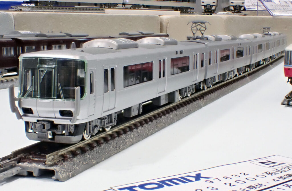 TOMIX トミックス (N) 97632 JR 223-2000系近郊電車（1次車・転落防止幌付・4両編成）セット（4両）