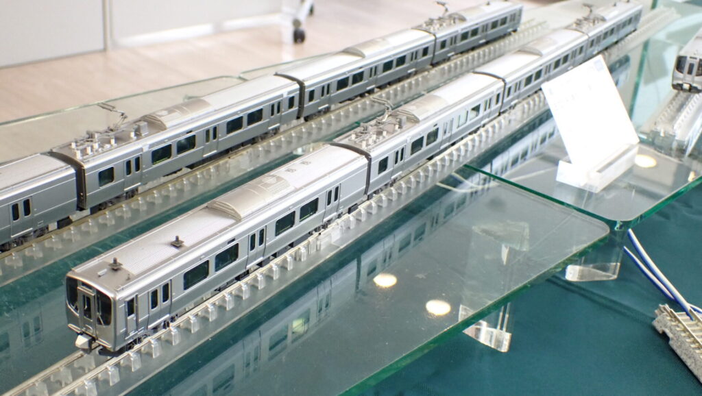 KATO カトー (N) 10-2092 E721系1000番台 4両セット