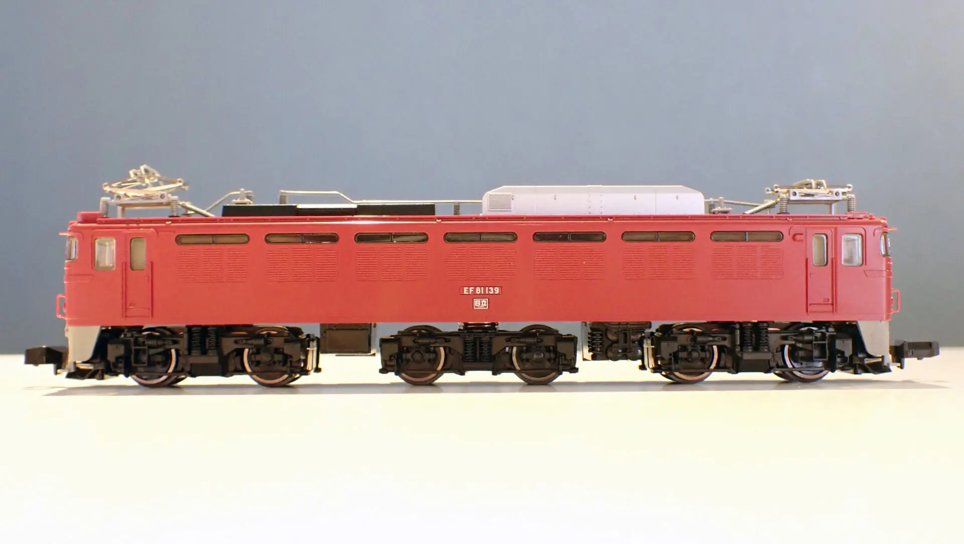 TOMIX トミックス (N) 7120 JR EF81形電気機関車(青森車両センター・双頭形連結器付)